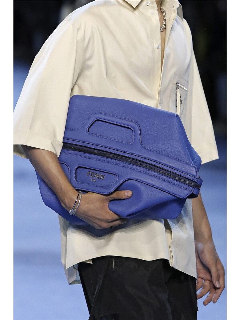 fendi｜2023春夏男装纯色皮系列