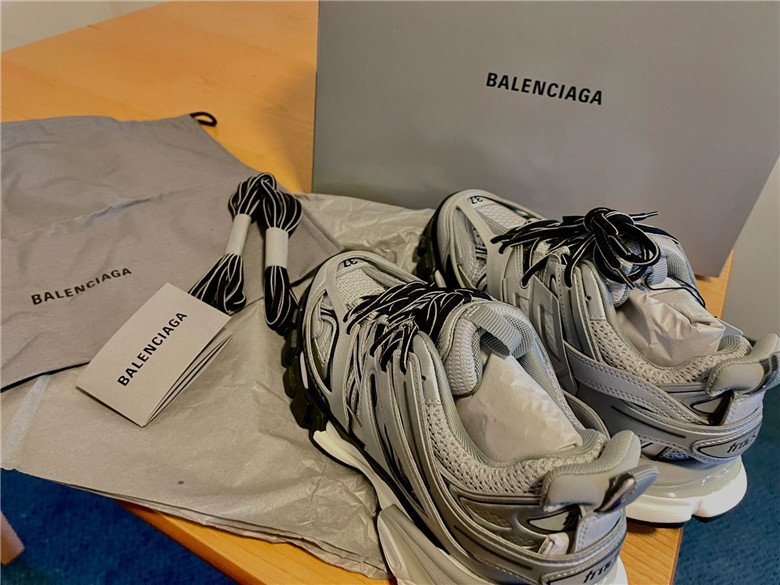 购物分享｜Balenciaga 老爹鞋track