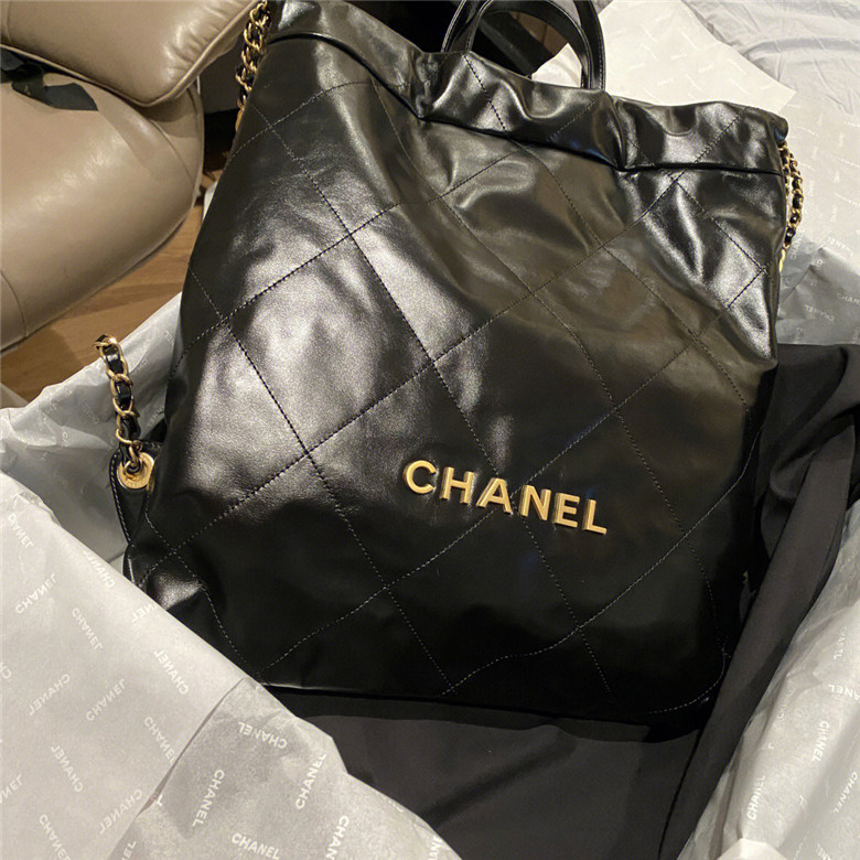 CHANEL 22bag ｜解放双手的妈咪包