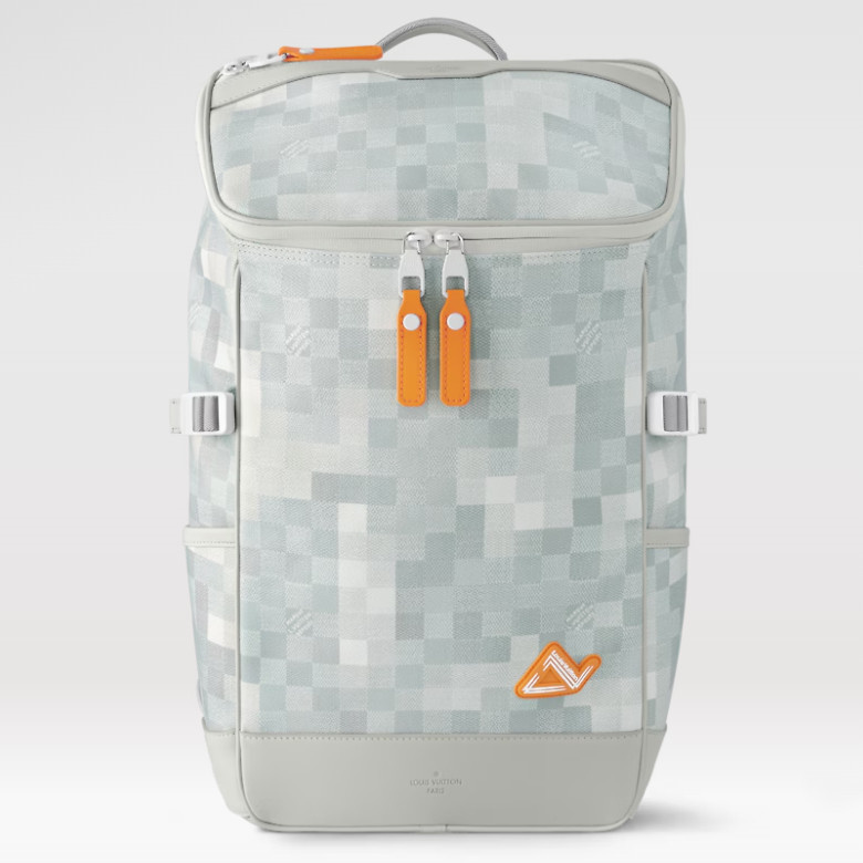 LV M12717 MOUNTAIN 双肩包